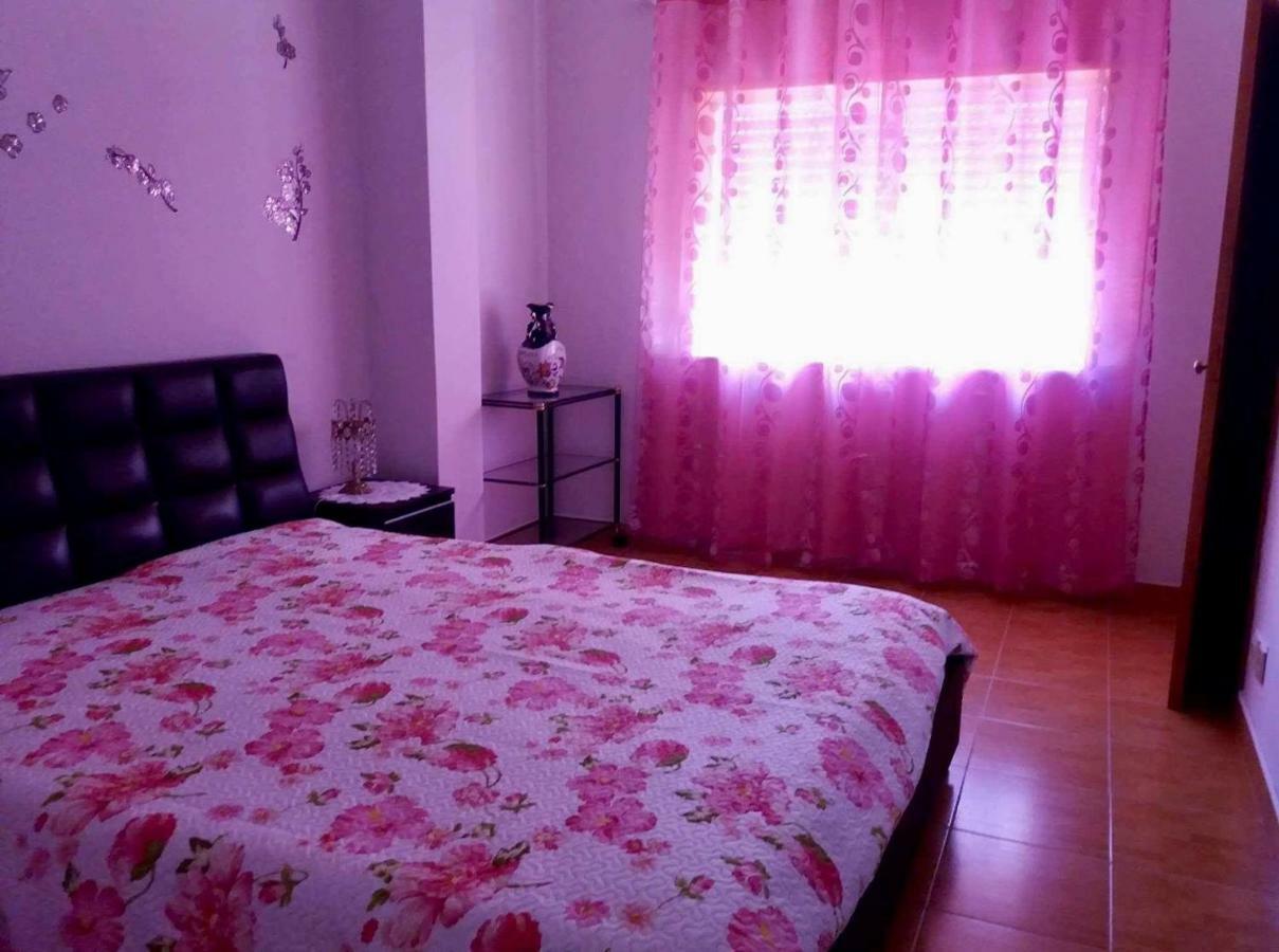 Apartamento Da Praia Da Amorosa Εξωτερικό φωτογραφία